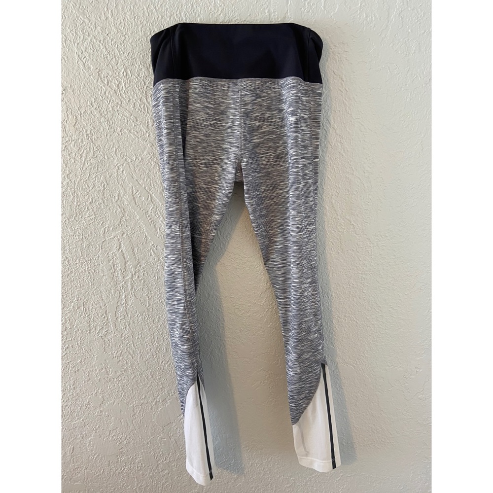 Women’s workout leggings